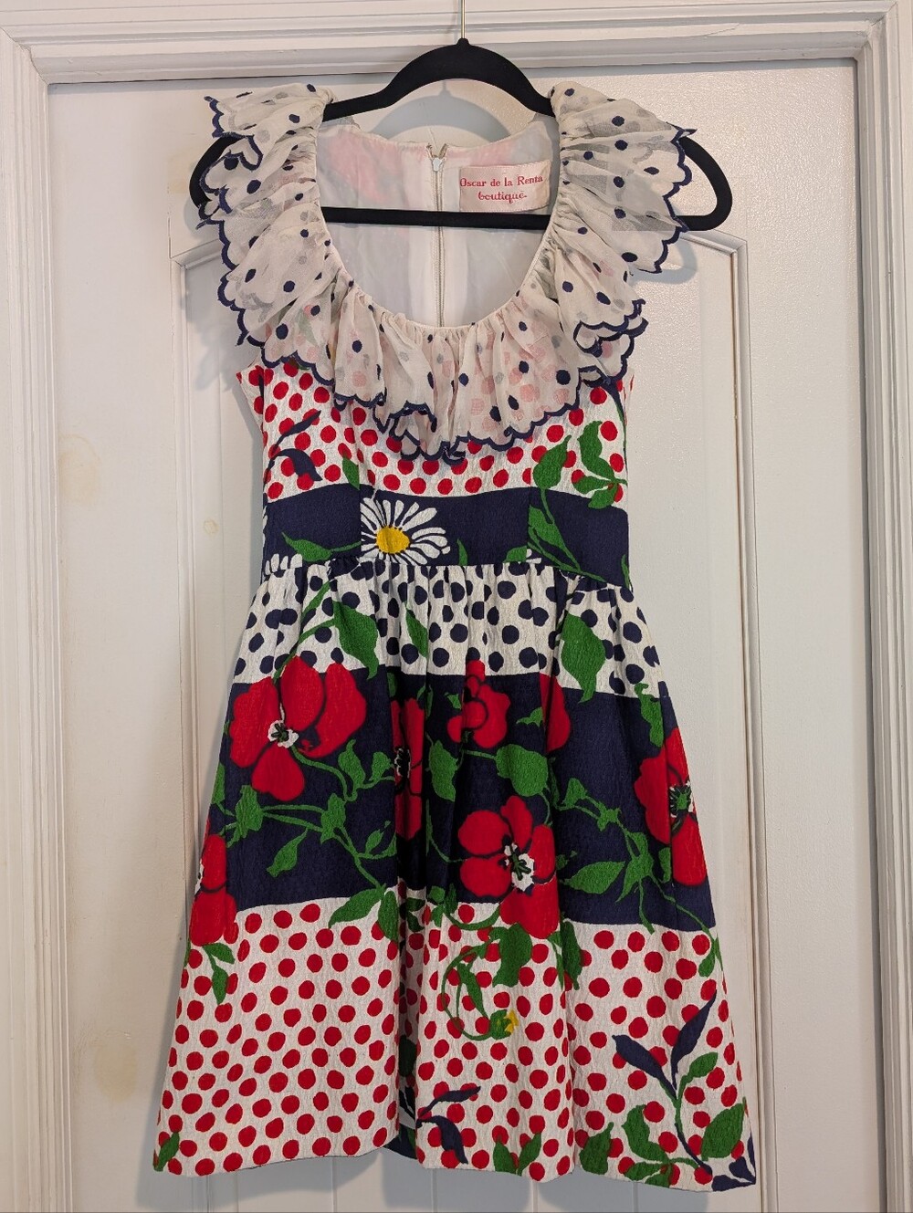 1970s Vintage Oscar de la Renta Dress